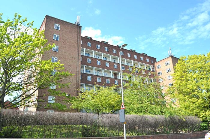 2 Bedroom Flat To Rent In Anerley Road, Anerley, SE20