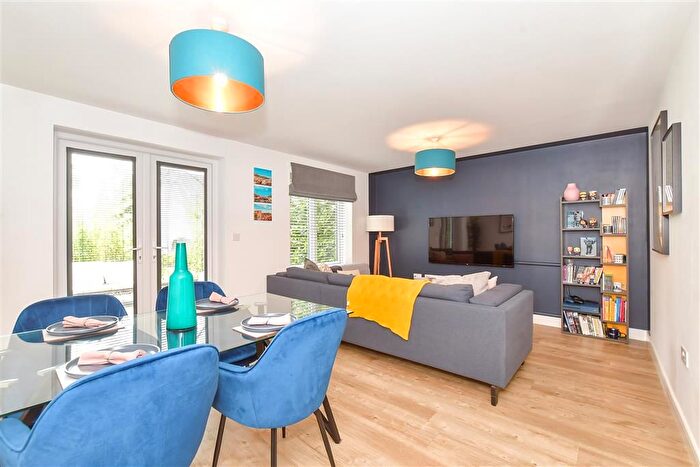 3 Bedroom Detached House For Sale In Newell Crescent, Aldingbourne, Chichester, West Sussex, PO20