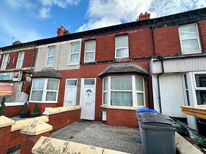 3 Bedroom Terraced House For Sale In Caunce Street, Blackpool, FY1