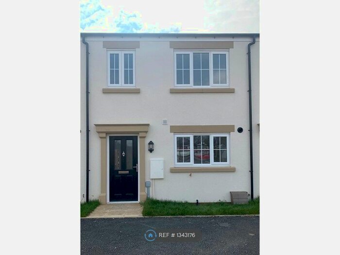 3 Bedroom Terraced House To Rent In Thorpe Gardens, Doncaster, DN4