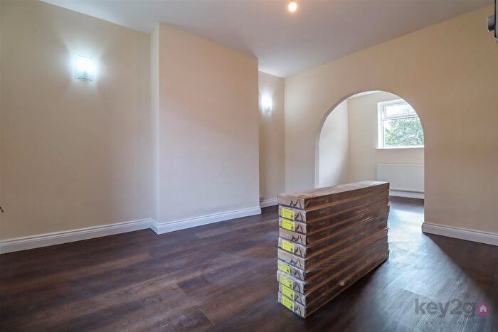 2 Bedroom End Terrace House To Rent In Lamb Road, Sheffield, S5