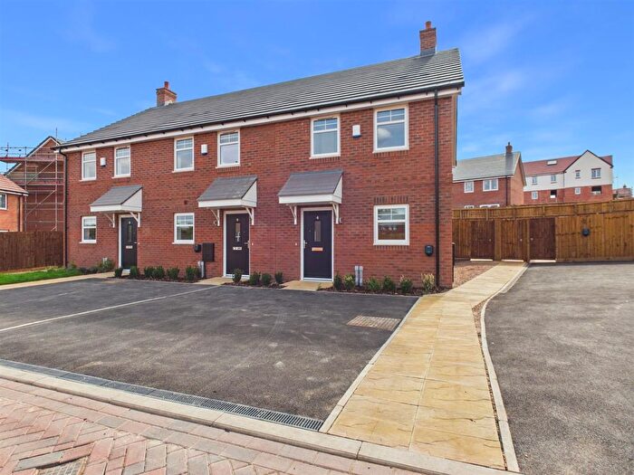 2 Bedroom Property To Rent In Breeze View, Coventry, CV7