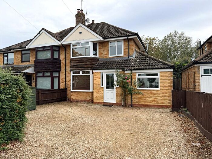 3 Bedroom Semi Detached House To Rent In Hatherley Road, Cheltenham, GL51