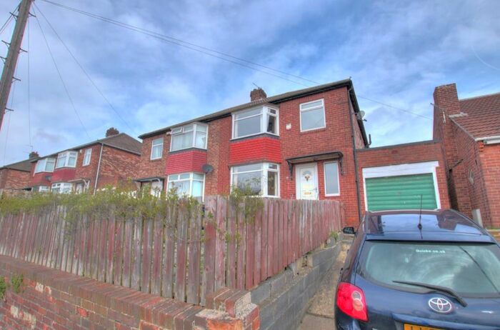 3 Bedroom Semi-Detached House To Rent In Benwell Lane, Newcastle Upon Tyne, NE15