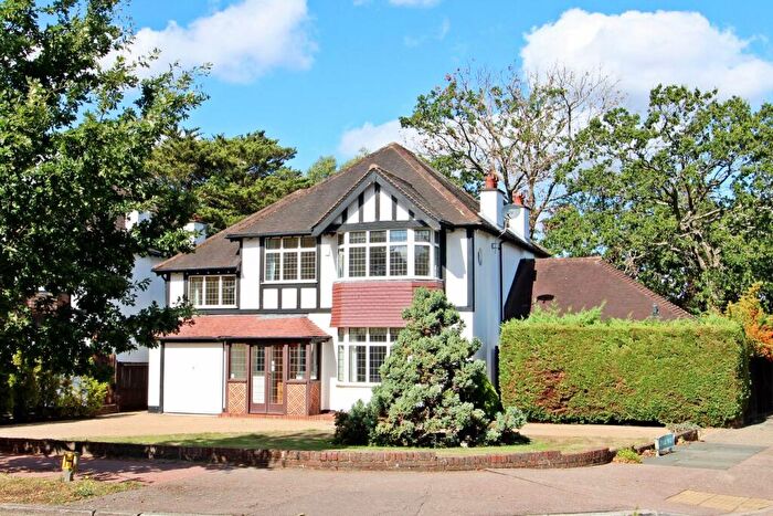 5 Bedroom Detached House For Sale In Barnfield Wood Road, Park Langley, Beckenham, BR3