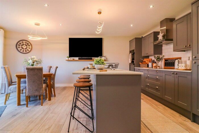 4 Bedroom Detached House For Sale In Marsh Lane, Barton-Upon-Humber, DN18