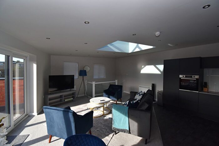 1 Bedroom Property To Rent In Coten End, Warwick, CV34