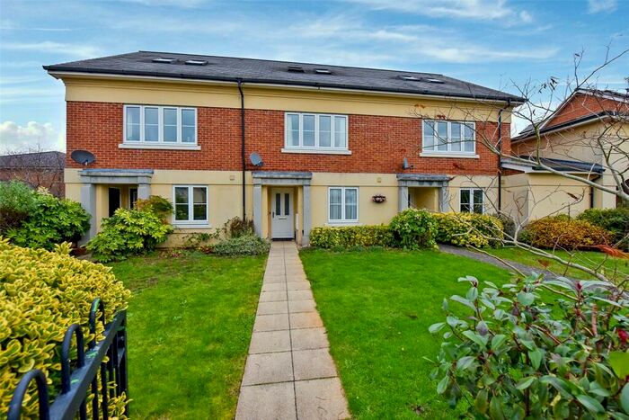 3 Bedroom End Of Terrace House To Rent In Canterbury Mews, Windsor, Berkshire, SL4