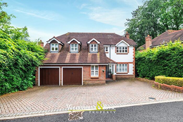5 Bedroom Detached House To Rent In The Badgers, Barnt Green, Birmingham, B45