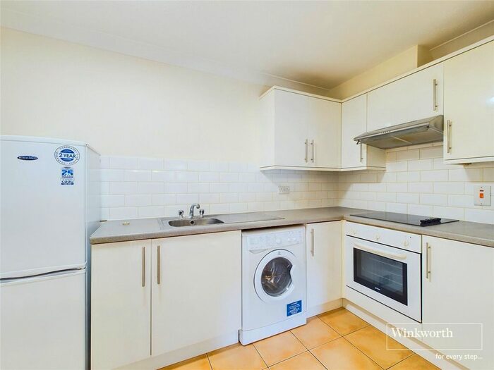 1 Bedroom Flat To Rent In Dayworth Mews, Lundy Lane, Reading, Berkshire, RG30