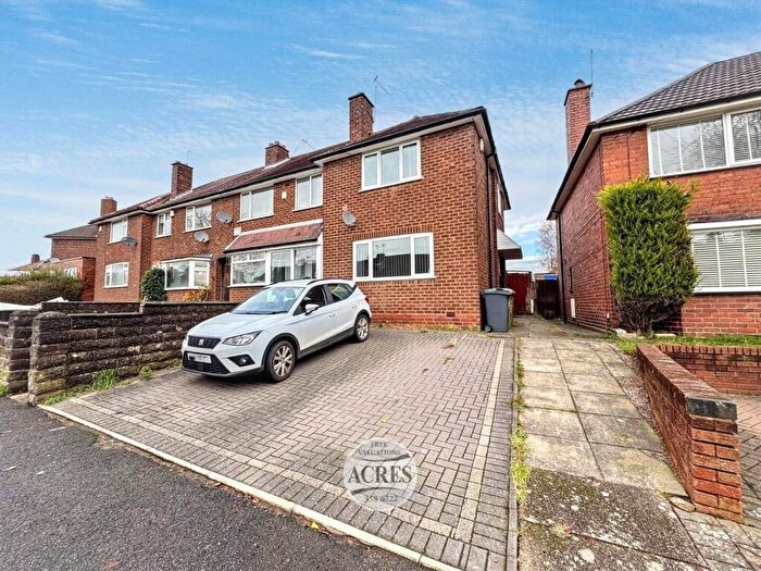 2 Bedroom End Of Terrace House For Sale In Tyndale Crescent, Great Barr, Birmingham, B43