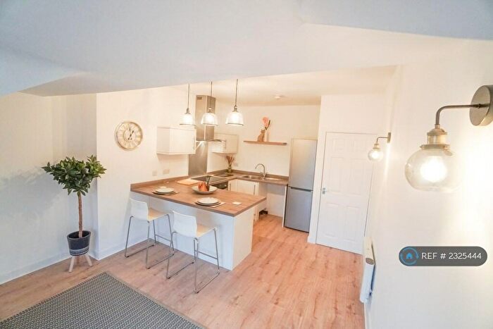 2 Bedroom Flat To Rent In St Andrews Road South, Lytham, St Anne's, FY8