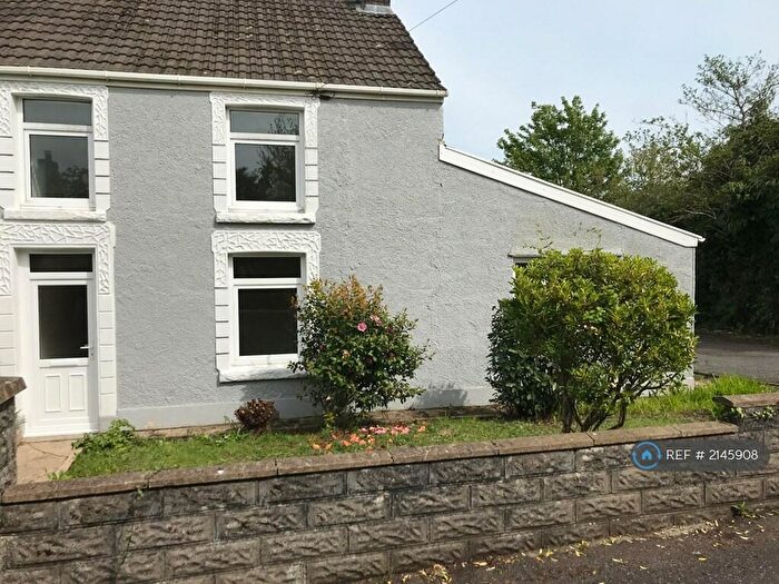 3 Bedroom End Of Terrace House To Rent In Bridge Road, Waunarlwydd, Swansea, SA5