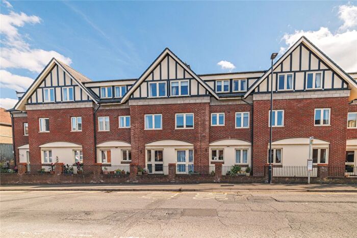 1 Bedroom Flat For Sale In Gloucester Road, Ross-On-Wye, Herefordshire, HR9