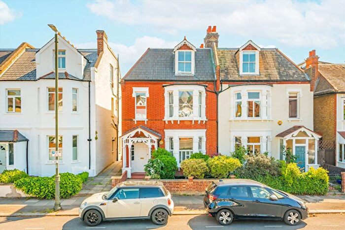 1 Bedroom Flat For Sale In Home Park Road, Wimbledon, SW19