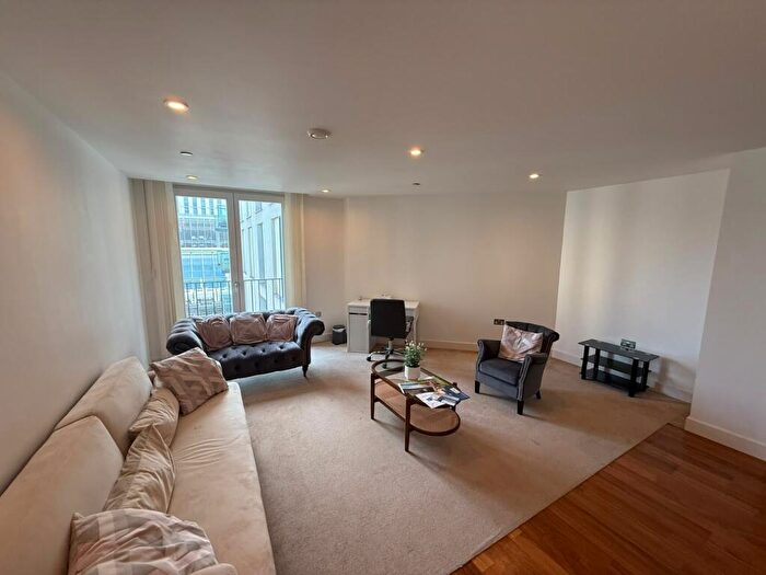 1 Bedroom Apartment To Rent In Cardiff, CF10