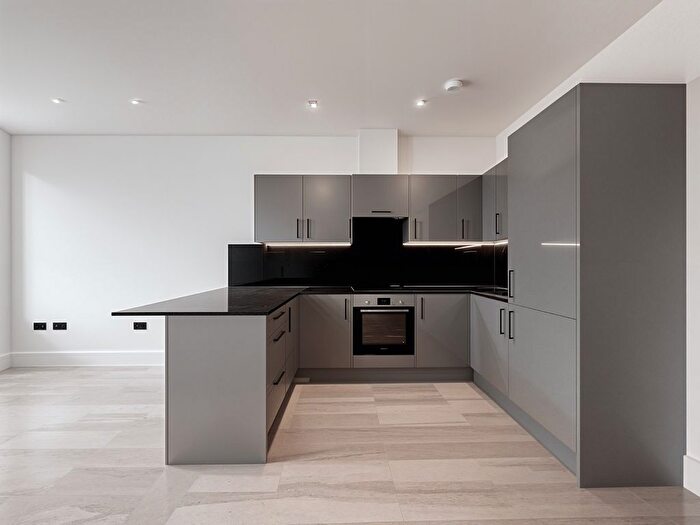 1 Bedroom Flat To Rent In Rye Close, Fleet, Hampshire, GU51