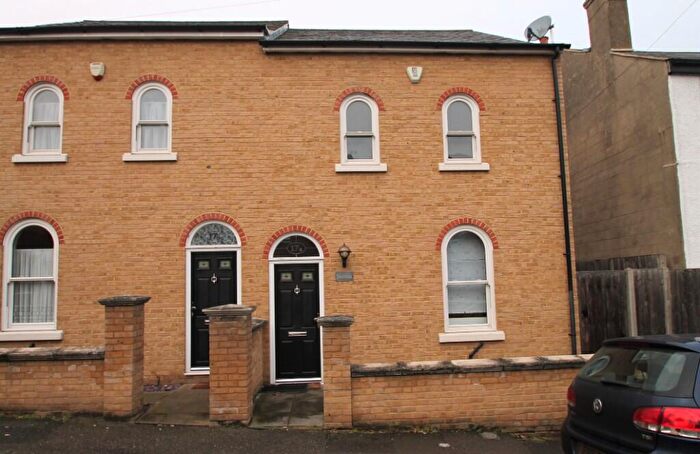 3 Bedroom Semi Detached House To Rent In Sheppy Place, Gravesend, Kent, DA12