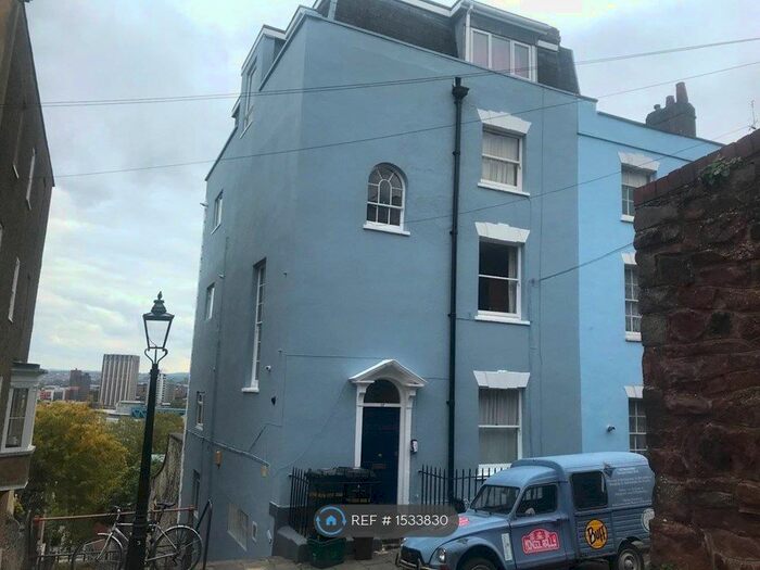 2 Bedroom Flat To Rent In Kingsdown, Kingsdown, Bristol, BS2