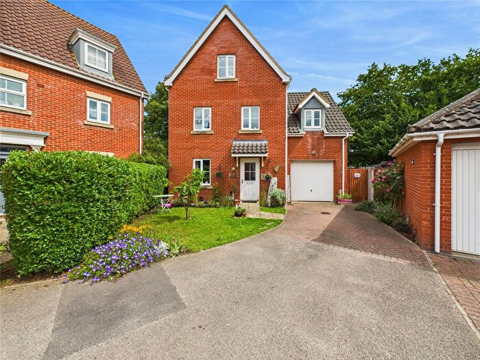 4 Bedroom Detached House For Sale In Mayhew Road, Rendlesham, Woodbridge, IP12