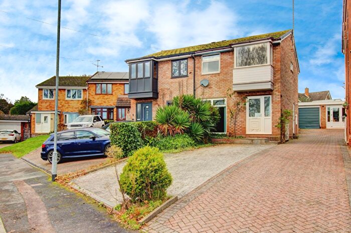 3 Bedroom Semi Detached House For Sale In Pine View, Rugeley, WS15