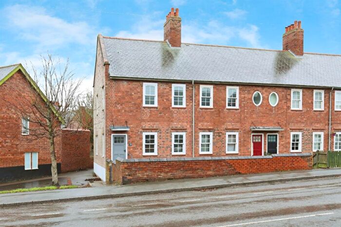 3 Bedroom End Of Terrace House For Sale In Model Village, Creswell, Worksop, S80