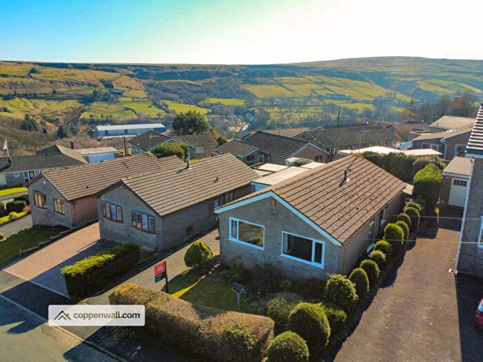 3 Bedroom Detached Bungalow For Sale In Bankside Close, Bacup, Rossendale, OL13