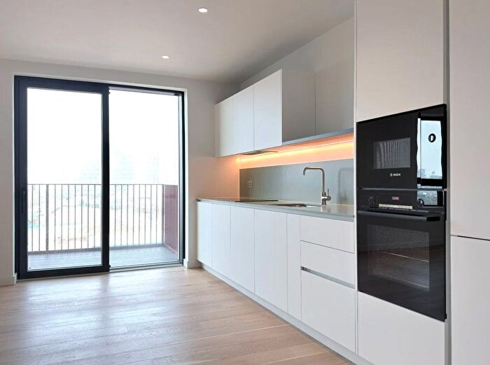 1 Bedroom Flat To Rent In Upper Riverside, Cutter Lane, London, SE10