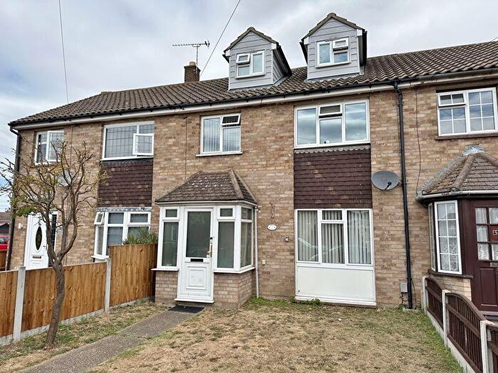 4 Bedroom Terraced House For Sale In Milford Road, North Grays, RM16