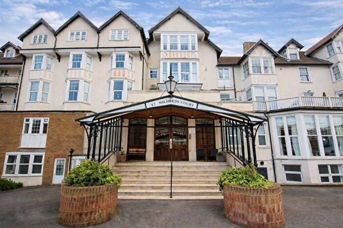 2 Bedroom Flat To Rent In St. Mildreds Court, Beach Road, Westgate-On-Sea, CT8