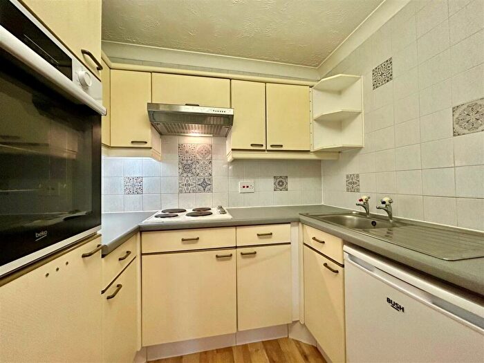 1 Bedroom Retirement Property To Rent In , Marsham Street, ME14