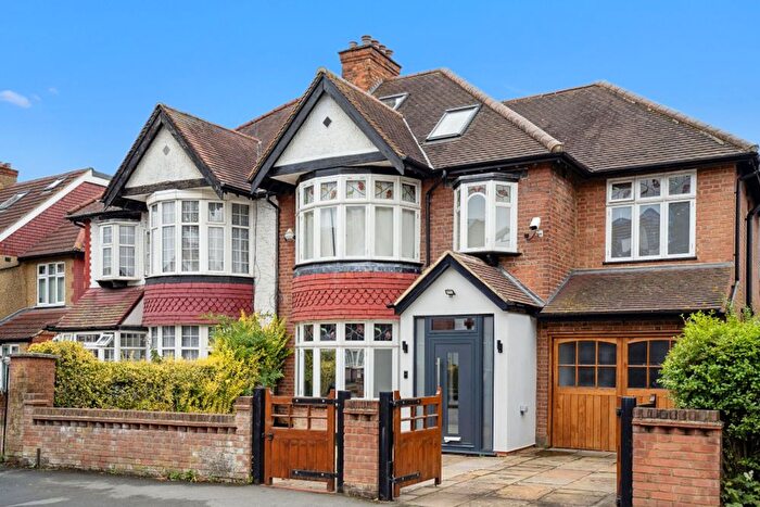 4 Bedroom Semi-Detached House For Sale In Rosslyn Crescent, Wembley, HA9