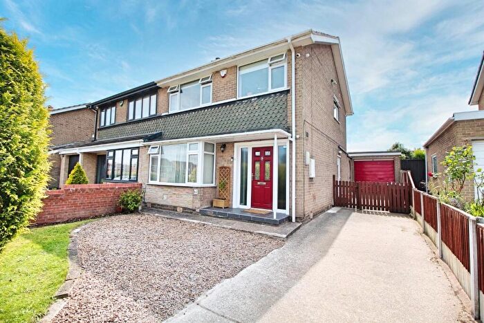 3 Bedroom Semi-Detached House For Sale In Worksop Road, Woodsetts, S81