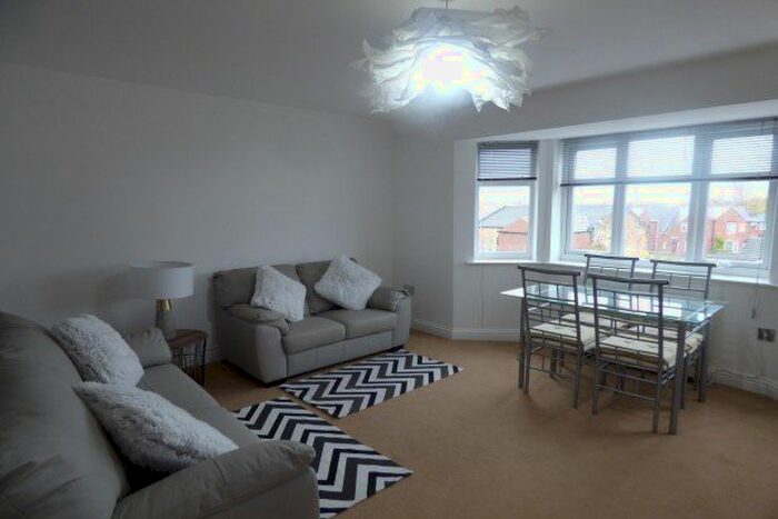 2 Bedroom Flat To Rent In Rennys Lane, Durham, DH1