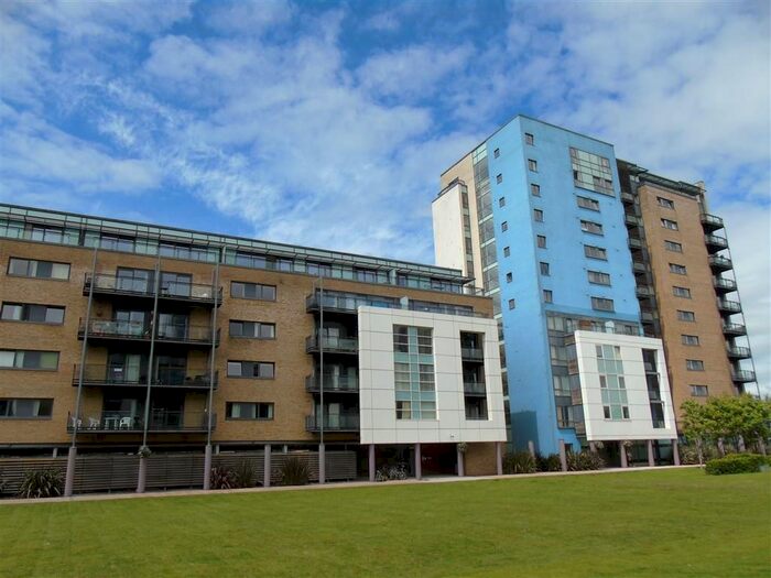 1 Bedroom Flat To Rent In Ferry Court, Cardiff, CF11