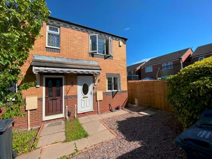 2 Bedroom House To Rent In Gospel Lane, Birmingham, B27