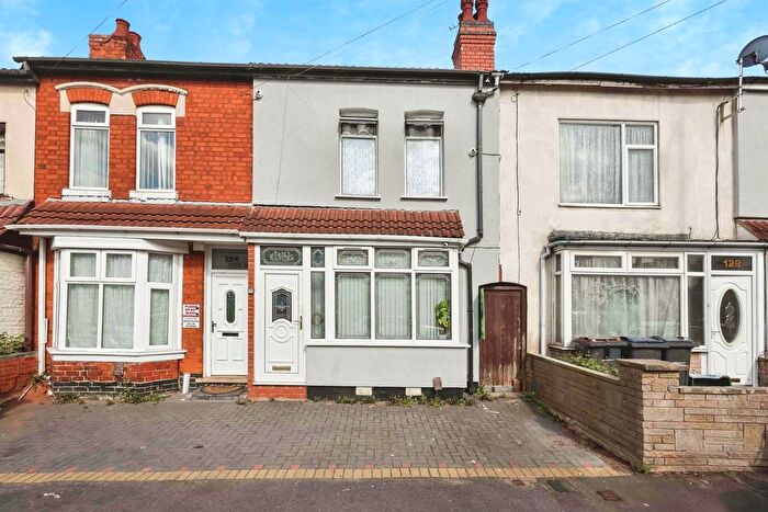 3 Bedroom Semi-detached House For Sale In Third Avenue, Bordesley Green, Birmingham, B9