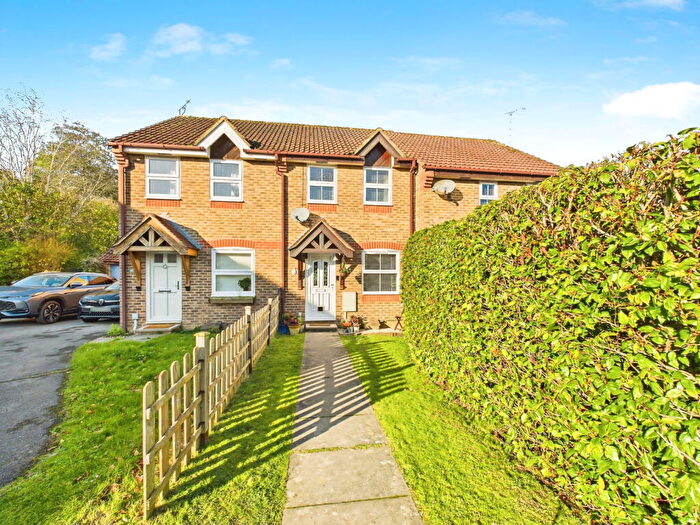 2 Bedroom Terraced House For Sale In Standen Place, Horsham, RH12