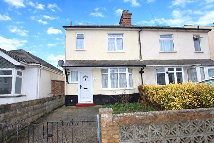 3 Bedroom Semi-Detached House For Sale In Tewkesbury Road, Clacton On Sea, CO15