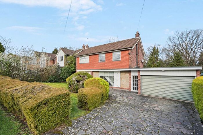 3 Bedroom Detached House For Sale In Howards Thicket, Gerrards Cross, Bucks, SL9