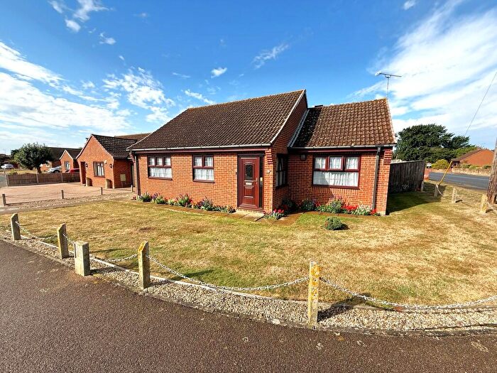 2 Bedroom Detached Bungalow For Sale In Heacham, PE31