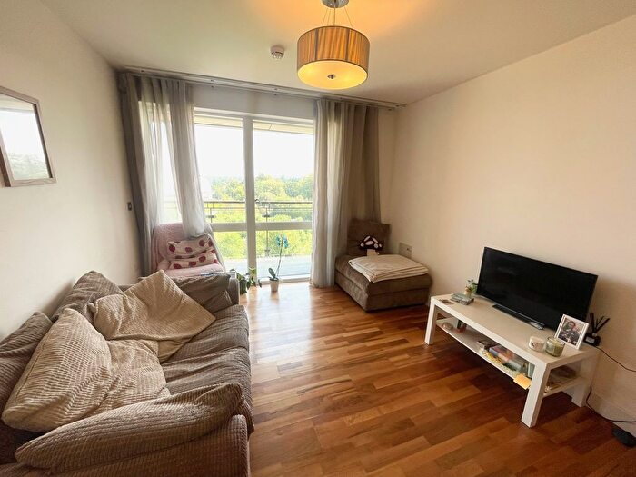2 Bedroom Flat To Rent In Hemisphere, Birmingham, B5
