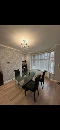 3 Bedroom Semi-Detached House To Rent In Gorse Lane, Stretford, M32