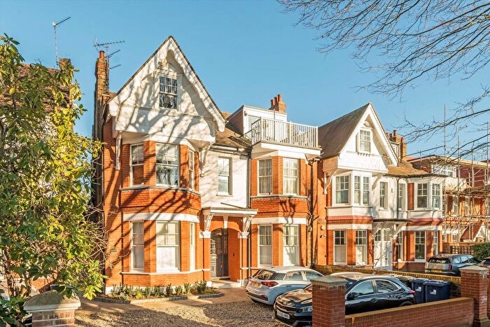 1 Bedroom Flat To Rent In Woodville Gardens, London, W5