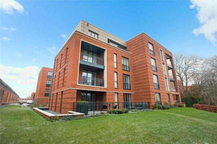 1 Bedroom Apartment To Rent In Bedivere House, Knights Quarter, Winchester, Hampshire, SO22