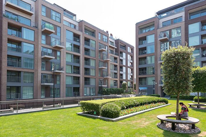 2 Bedroom Flat For Sale In Park Street, Imperial Wharf, SW6
