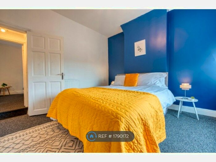 3 Bedroom Terraced House To Rent In Greendock Street, Stoke-On-Trent, ST3