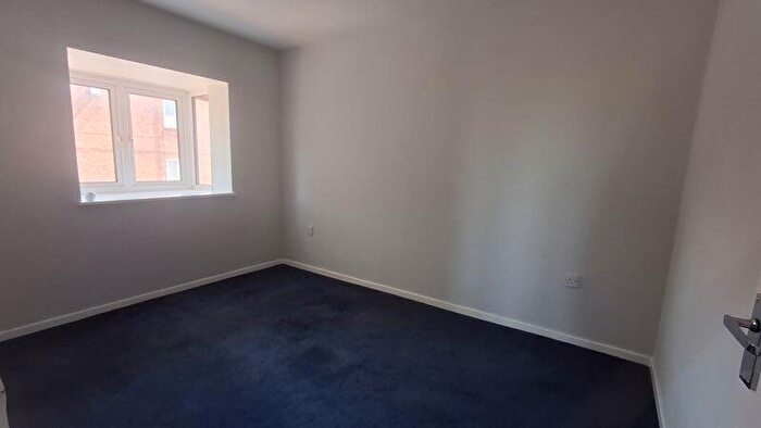 2 Bedroom Flat For Sale In Church View, Ollerton, NG22