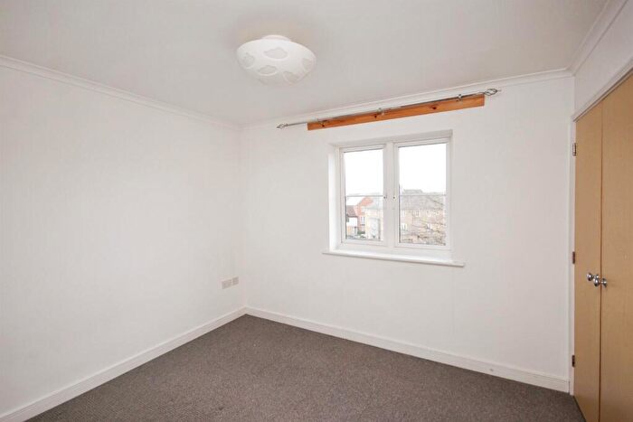 2 Bedroom Apartment To Rent In Arnold Road, Mangotsfield, Bristol, BS16