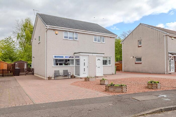 2 Bedroom Semi-Detached House For Sale In Strathearn Grove, Kirkintilloch, G66